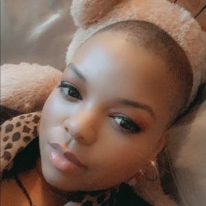 Meet your Posher, Jalissa